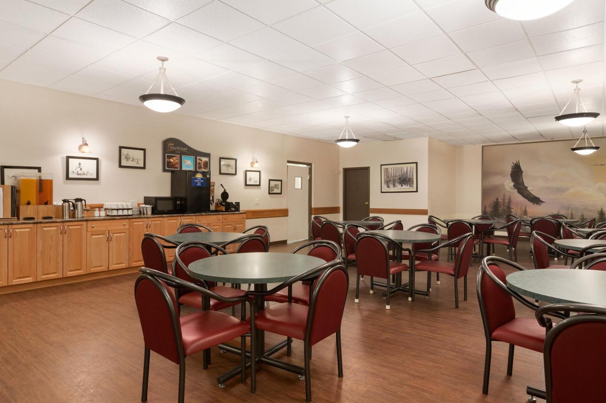 High Prairie Inn Ngoại thất bức ảnh